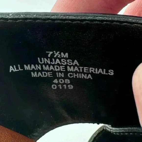 Unisa womens Unjassa sandals size 7.5 black faux leather cross cross slides - Picture 11 of 13